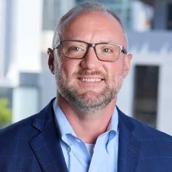 Daniel Reid Headshot